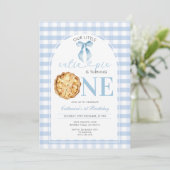 Blue Gingham Cutie Pie First Birthday Invitation (Debout devant)