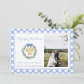 Blue Gingham met kerstmis Wreath Bells foto Feestdagenkaart (Staand voorkant)