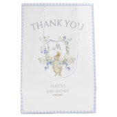 Blue Gingham Peter the Rabbit Baby shower MUTED BL Medium Cadeauzakje (Achterkant)