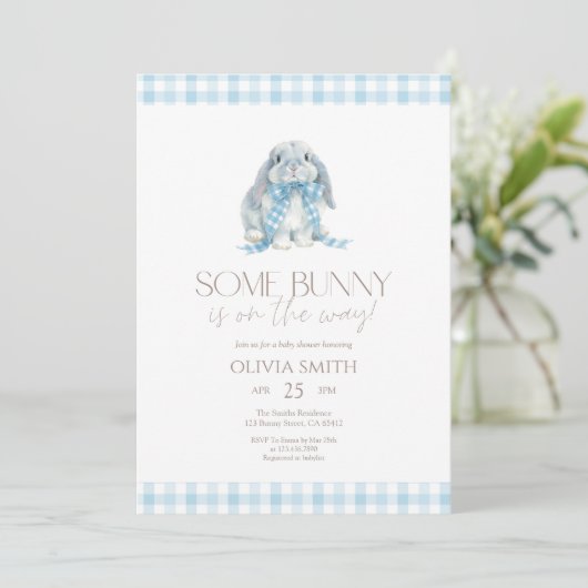 Blue Gingham Some Bunny Baby Shower Kaart (Staand voorkant)