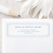 Blue Gingham Teddy Bear Neutral Baby Shower Etiket (Insitu)