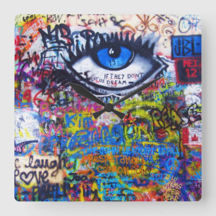 Blue graffiti evil eye vierkante klok