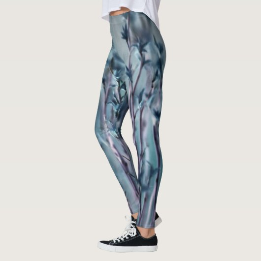 Blue Grass Dream Abstract Leggings (Links)