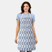 Blue grey and white diamond pattern schort (Gedragen)