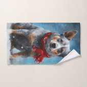 Blue Heeler dans la neige de Noël (Serviette à main)