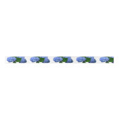 Blue Hydrangea Blooms Greenery Lint (Voorkant)