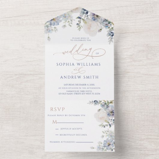 Blue Hydrangea en Roos Wedding All In One Uitnodiging (Binnen)