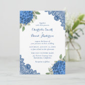 Blue Hydrangea Lace Mariage Invitations (Debout devant)