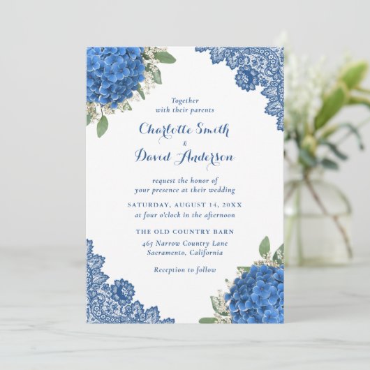 Blue Hydrangea Lace Mariage Invitations (Debout devant)