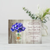 Blue Hydrangea Mason Jar Invitations de mariage (Debout devant)