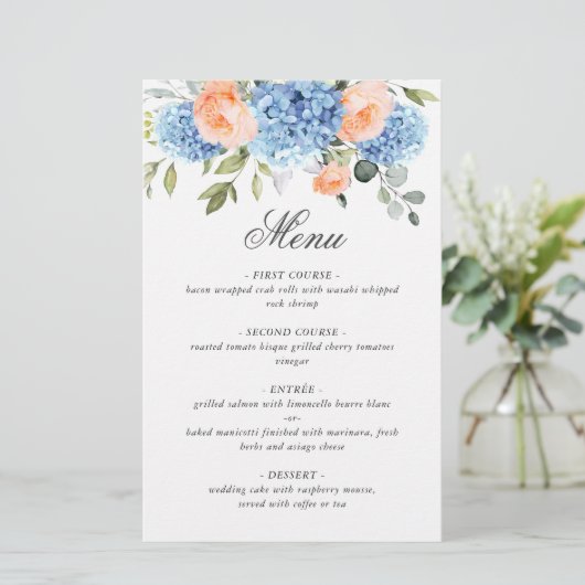 Blue Hydrangea Pink Blush Rose Menu Mariage (Debout devant)
