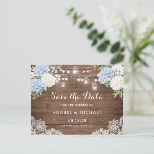 Blue Hydrangea Wood String Lights Sla de datum op Aankondigingskaart (Staand voorkant)