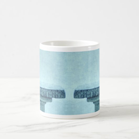 Blue Jays Winter Nourriture Painterly Café Mug (Centre)