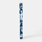 Blue Leaf Berry Pattern iPhone 16 Hoesje (Linkerkant)