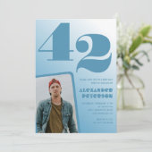 Blue Men Photo dégradé 42e anniversaire invitation (Debout devant)