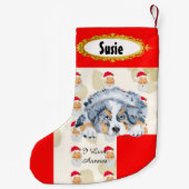 Blue Merle Aussie Puppy w/Santa Stocking Kleine Kerstsok (Achterkant)