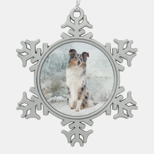 Blue Merle Sheltie met kerstversiering Tin Sneeuwvlok Ornament (Voorkant)