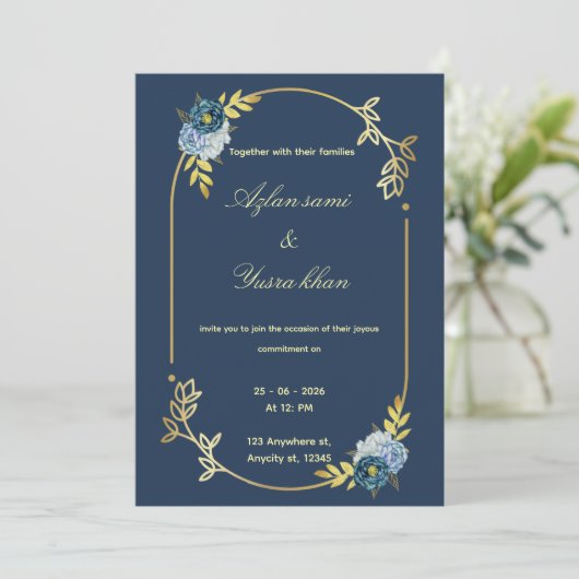 Blue minimalist Muslim wedding invitation Editable (Debout devant)