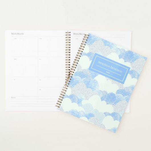 Blue Modern Rain Clouds Persoonlijke naam Planner (Display)