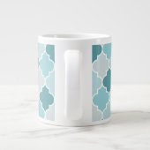 Blue Moroccan Trellis, Latticework, Quatrefoil Extra Grote Beker (Achterkant)