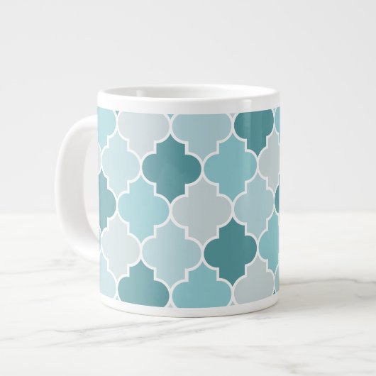 Blue Moroccan Trellis, Latticework, Quatrefoil Extra Grote Beker (Voorkant links)