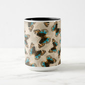 Blue Pansy Butterfly-patroon op wit Mok (Midden)