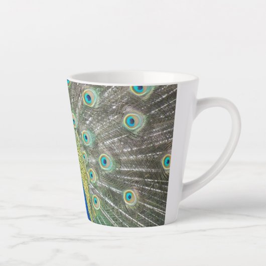 Blue Peacock Feather Plumage Latte Mok (Rechts)