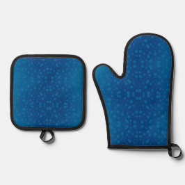 Blue pot holder and oven mitt with a subtle star  ovenwant & pannenlap set