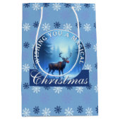 Blue Reindeer Snowflakes Christmas Medium Cadeauzakje (Voorkant)