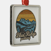 Blue Ridge Parkway Retro Metalen Ornament (Rechts)