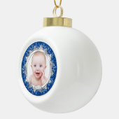 Blue Silver Baby's Eerste Kerstdag (Kerstmis) Foto Keramische Bal Ornament (Rechts)