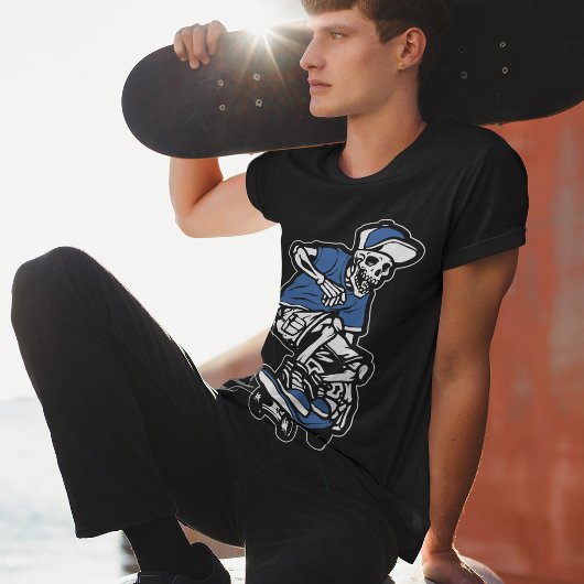 Blue Skeleton Riding Skateboard Cool Graphic Manne T-shirt