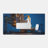 Blue Sky for Space Shuttle Atlantis Launch (Clavier et souris)