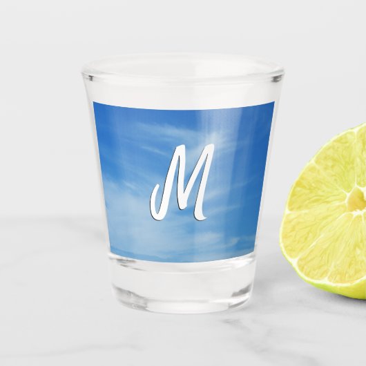 Blue Sky met White Clouds Abstracte Natuur Foto Shot Glas (Voorkant)