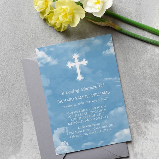Blue Sky White Cross in Loving Memory Kaart