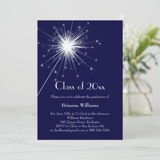 Blue Sparkler Afstuderen Celebration Invitation Kaart (Staand voorkant)