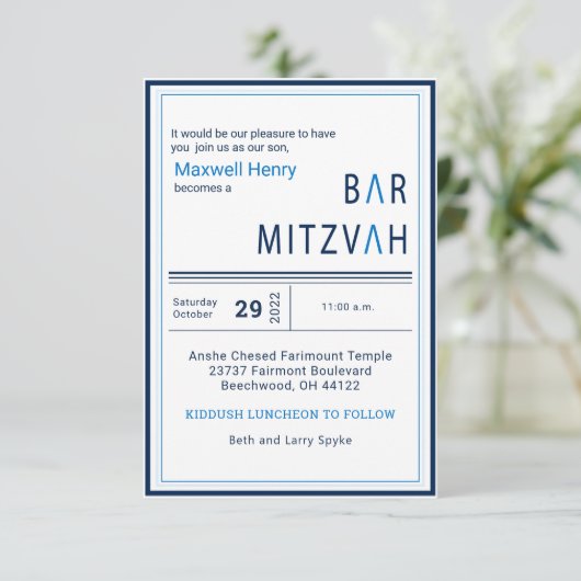 Blue Stripe Modern Bar Mitzvah Invitation (Debout devant)
