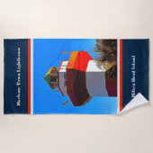 Blue Trimmed Hilton Head Harbor Town Vuurtoren Strandlaken (Voorkant)