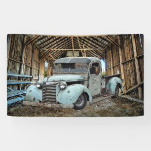 Blue Truck Rustic Barn Spandoek