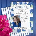 Blue Tulip Sweet 16 Invitations<br><div class="desc">Sucrez 16 invitations de fête d'anniversaire avec tulipes bleues. Ces tulipes d'aquarelle gaies peuvent aussi être roses ou bleues. Le tout accompagné d'enveloppes assorties,  de cartes de remerciement et de décors de fête pour un look audacieux et amusant. Les cartes sont facilement customisées.</div>