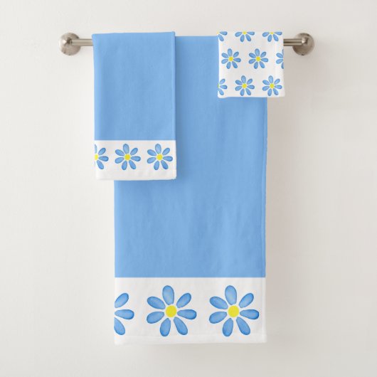 Blue Waterverf Daisy Pattern Bad Handdoek (Insitu)