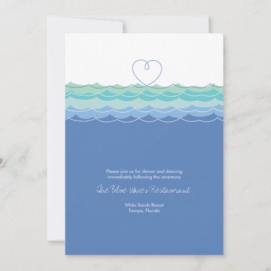 Blue Waves Moderne Loopy Heart Beach Invitation de (Dos)