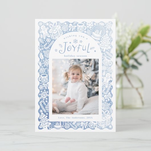 Blue Whimsical Hand Drawn Joyful Holiday Photo Feestdagenkaart (Staand voorkant)