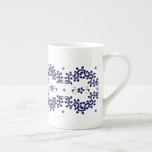 Blue & White Bone China Mok - Elegant (Rechts)