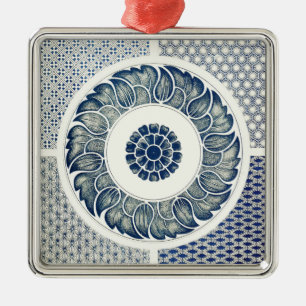 Blue White Floral Chinese Round Metalen Ornament