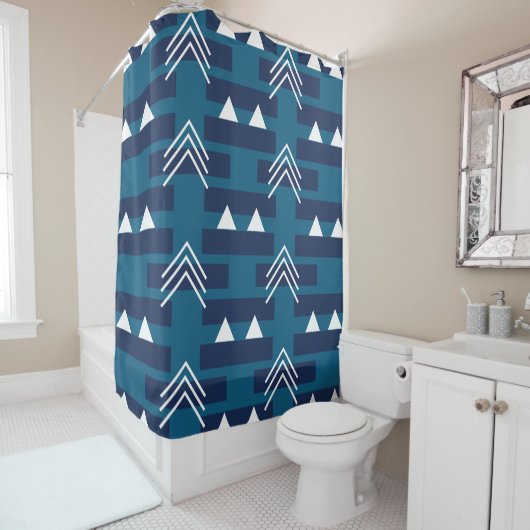 Blue White Geometric Pattern Decorative Douchegordijn (In situ)