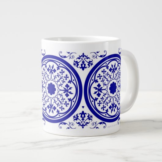 Blue White gothic Tile Pattern Extra Grote Beker (Voorkant rechts)