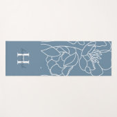 Blue Wildflower Hand Drawn Custom Monogram Name Yogamat (Voorkant (horizontaal))