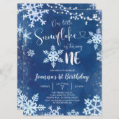 Blue Winter Snowflake First Birthday Invitation Kaart (Voorkant / Achterkant)