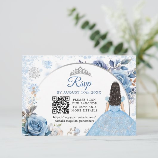 Blue Winter Snowflop Mis Quince QR Code RSVP (Debout devant)